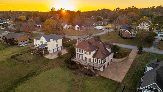 9060 Gull Lane, Ooltewah, TN 37363