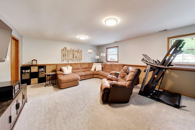 6615 Spruce Street, Portage, IN 46368