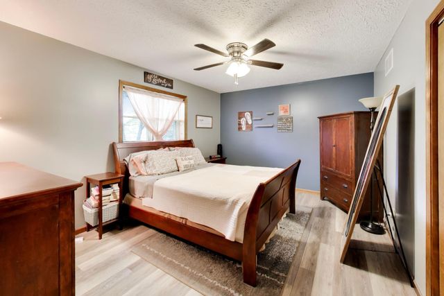 6615 Spruce Street, Portage, IN 46368