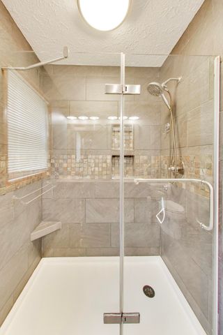 6615 Spruce Street, Portage, IN 46368