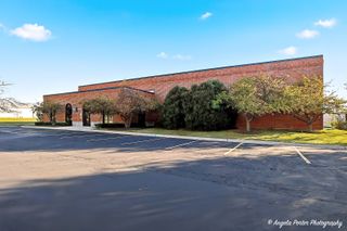 1412 Ridgeview Drive, Mchenry, IL 60050