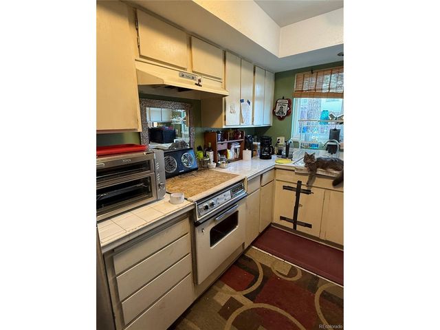9018 E Mansfield Ave, Denver, CO 80237