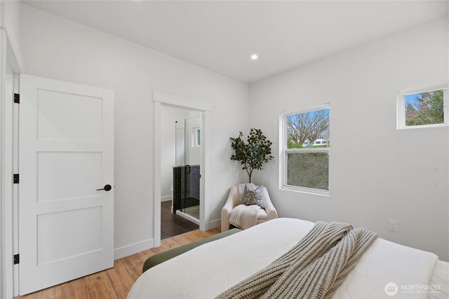 2623 SW Yancy Street, Seattle, WA 98126