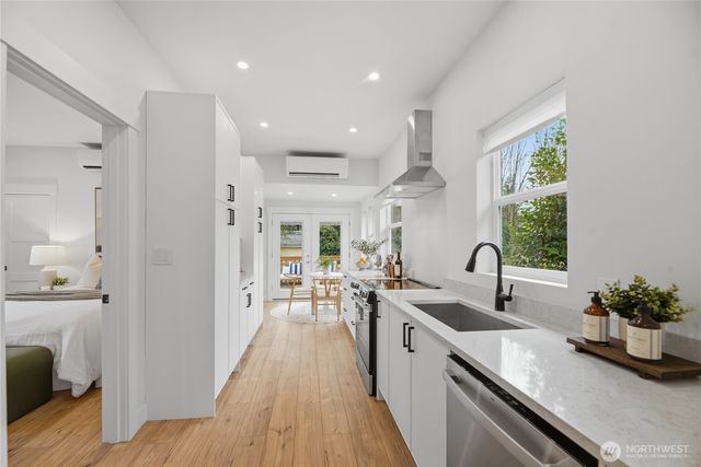 2623 SW Yancy Street, Seattle, WA 98126