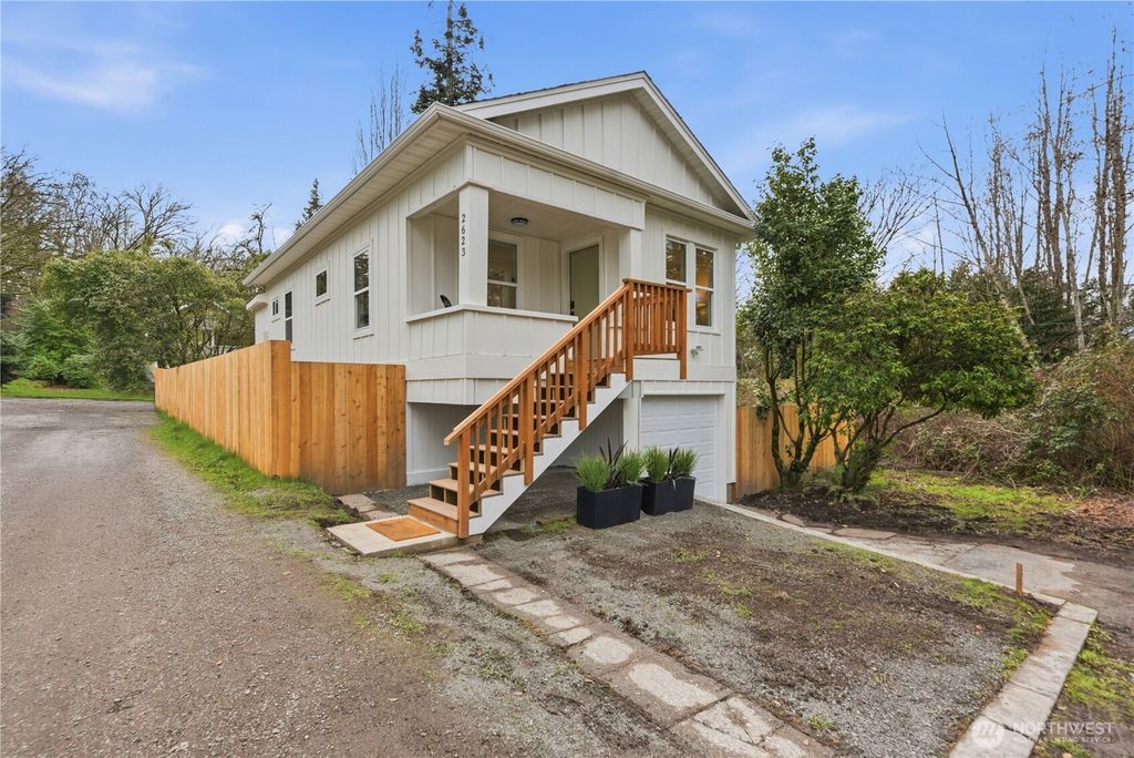 2623 SW Yancy Street, Seattle, WA 98126