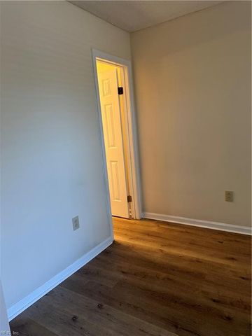 107 Westover Ave Apt 106, Norfolk, VA 23507