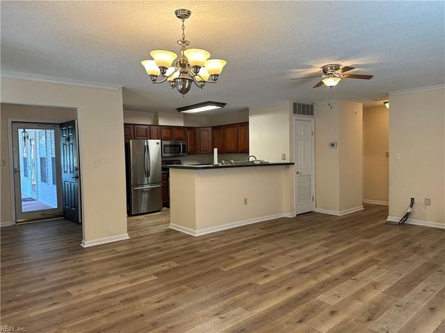 107 Westover Ave Apt 106, Norfolk, VA 23507