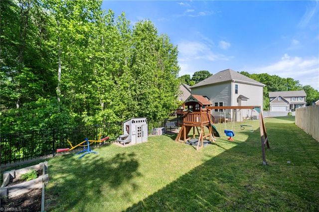 4710 Evie Court, Winston-salem, NC 27127