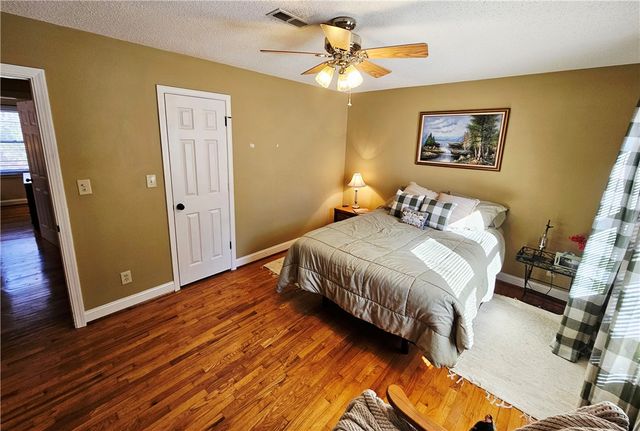 1005 Pinecroft Drive, Anderson, SC 29621