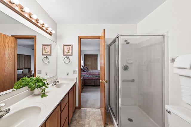 4156 Hilltop Lane, Eagan, MN 55123