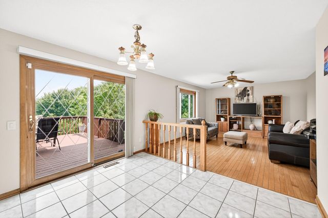 4156 Hilltop Lane, Eagan, MN 55123