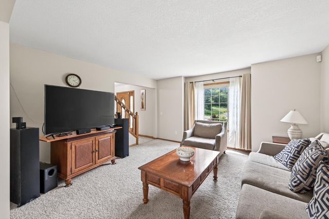 4156 Hilltop Lane, Eagan, MN 55123