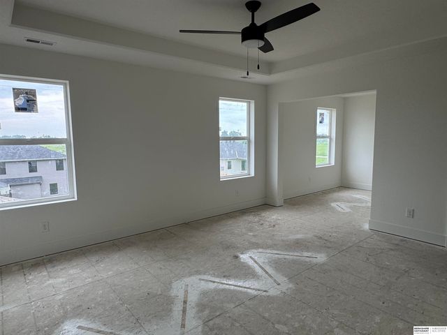 21427 Y Street, Elkhorn, NE 68022
