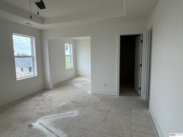 21427 Y Street, Elkhorn, NE 68022
