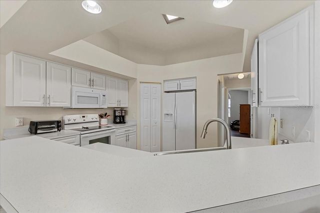 6381 EGRET DRIVE 19, Lakeland, FL 33809