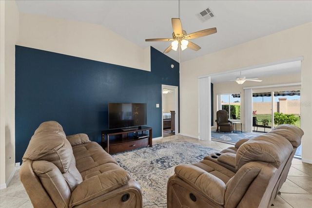 6381 EGRET DRIVE 19, Lakeland, FL 33809