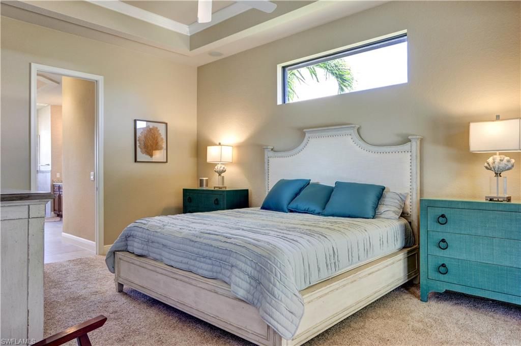 Image 13 of property listing at 1406 Cape Coral PKWY W, Cape Coral, FL 33914