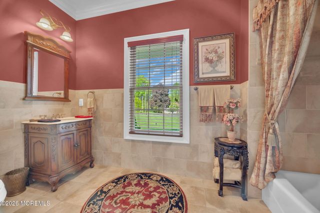 16 Woodhollow Road, Colts Neck, NJ 07722