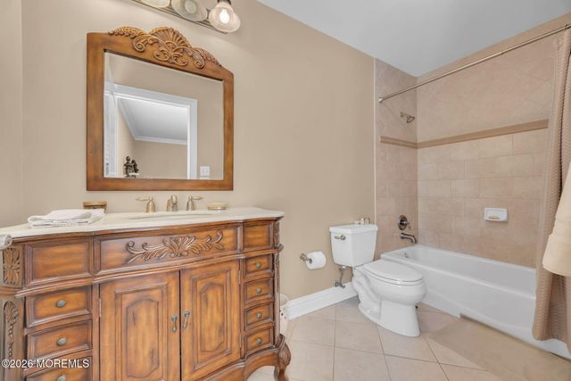 16 Woodhollow Road, Colts Neck, NJ 07722