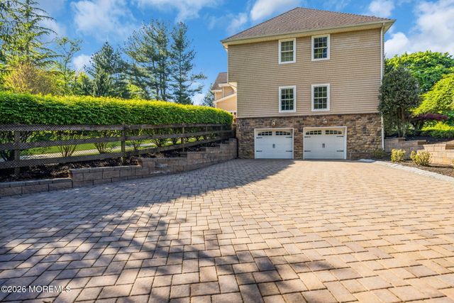 16 Woodhollow Road, Colts Neck, NJ 07722