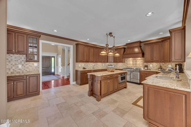 16 Woodhollow Road, Colts Neck, NJ 07722