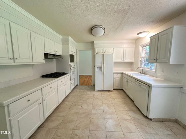 924 Lorain Avenue, Durham, NC 27704