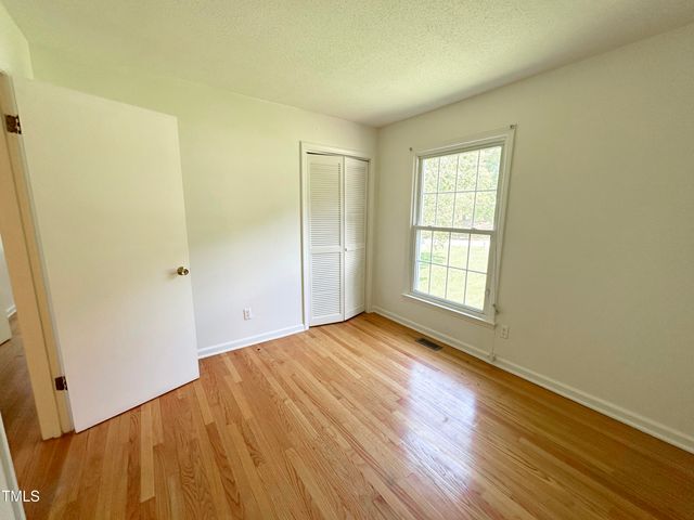 924 Lorain Avenue, Durham, NC 27704