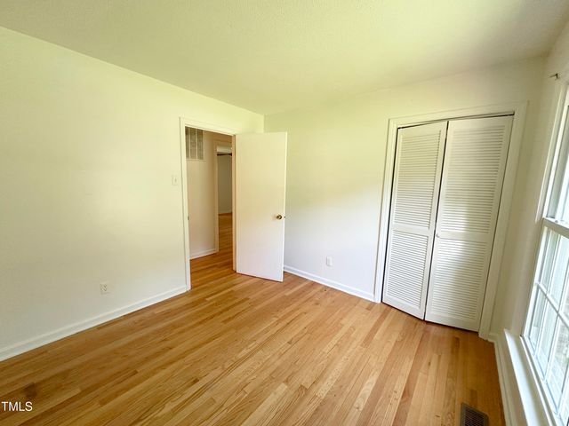 924 Lorain Avenue, Durham, NC 27704