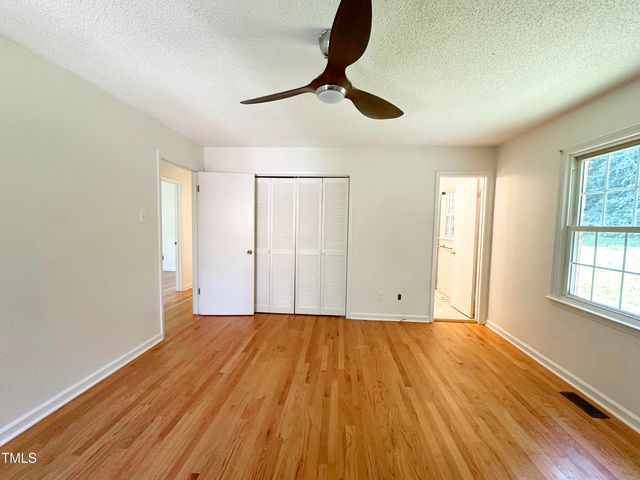 924 Lorain Avenue, Durham, NC 27704