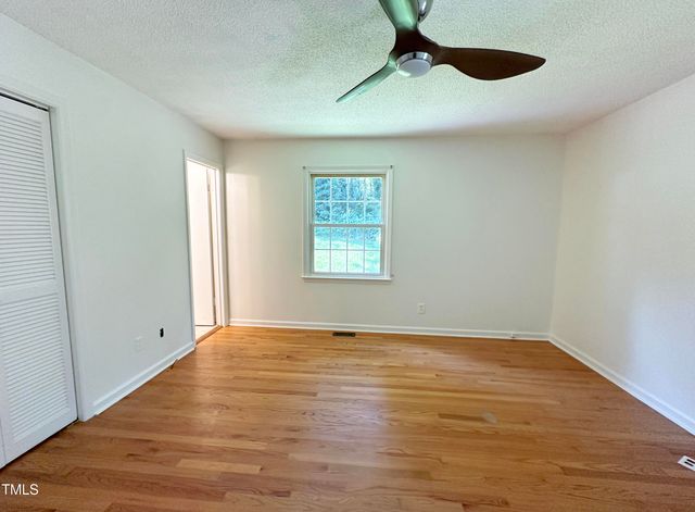 924 Lorain Avenue, Durham, NC 27704