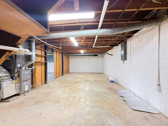 924 Lorain Avenue, Durham, NC 27704