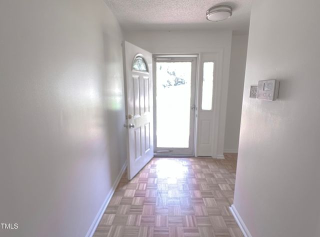 924 Lorain Avenue, Durham, NC 27704