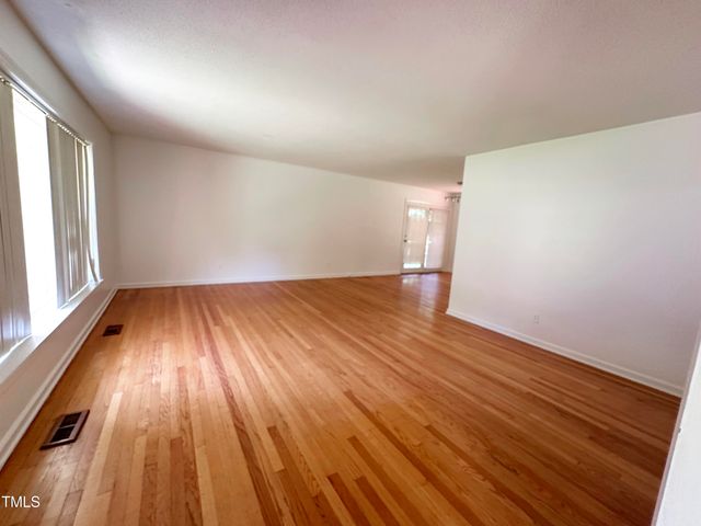 924 Lorain Avenue, Durham, NC 27704