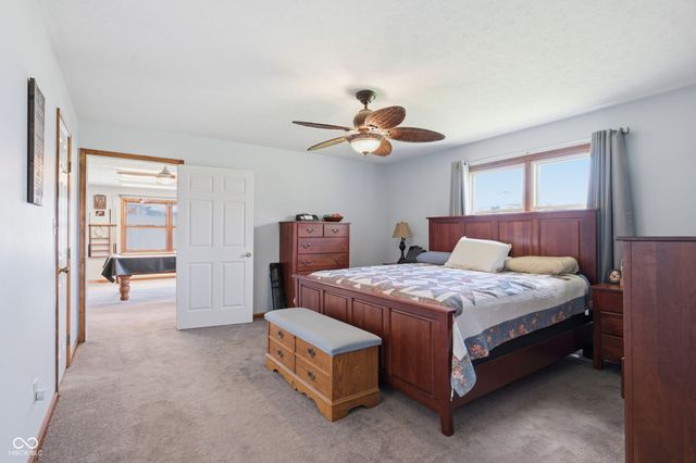 8749 Carriage Lane, Pendleton, IN 46064