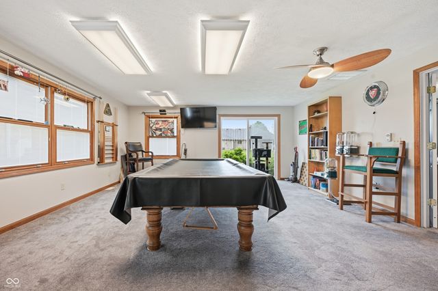 8749 Carriage Lane, Pendleton, IN 46064