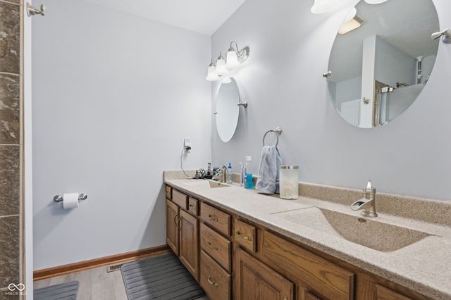 8749 Carriage Lane, Pendleton, IN 46064