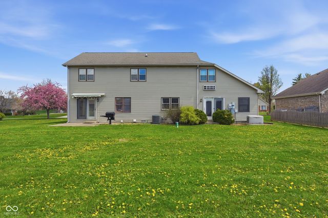 8749 Carriage Lane, Pendleton, IN 46064