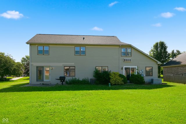 8749 Carriage Lane, Pendleton, IN 46064