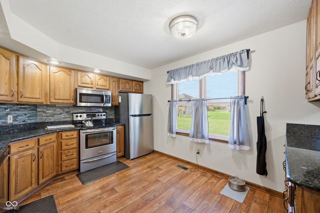 8749 Carriage Lane, Pendleton, IN 46064