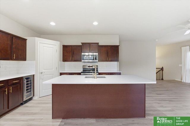 14079 Wood Valley Drive, Omaha, NE 68142