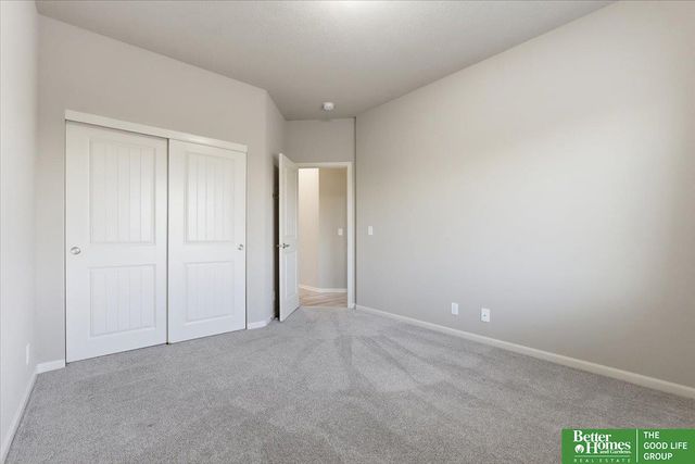 14079 Wood Valley Drive, Omaha, NE 68142