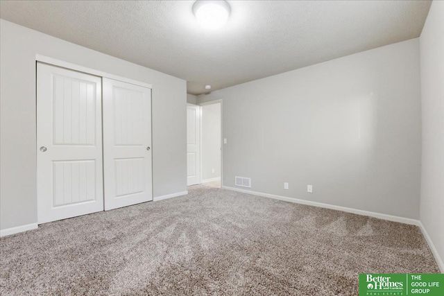 14079 Wood Valley Drive, Omaha, NE 68142