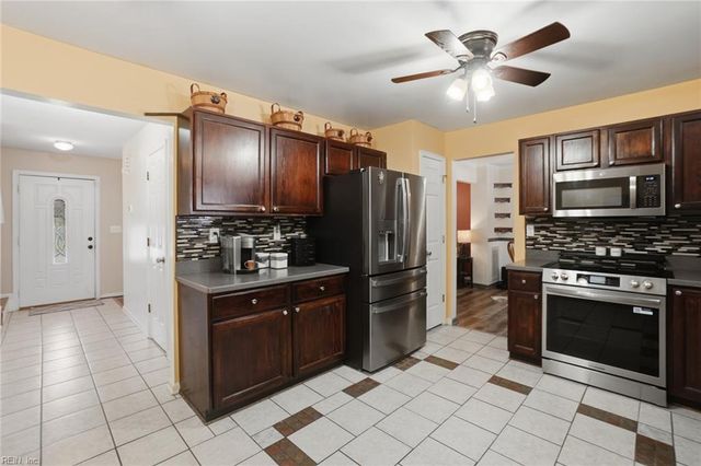506 Millers CT, Suffolk, VA 23434