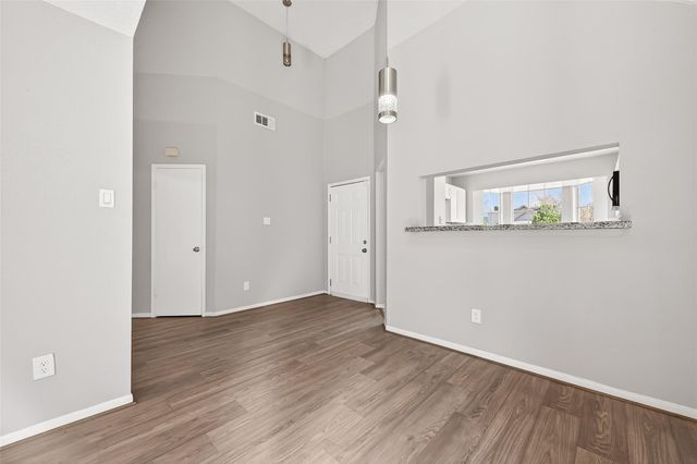 16114 Canaridge Drive, Houston, TX 77053