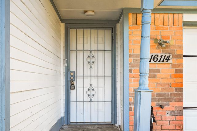 16114 Canaridge Drive, Houston, TX 77053