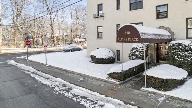 240 Alpine Place 2B, Tuckahoe, NY 10707