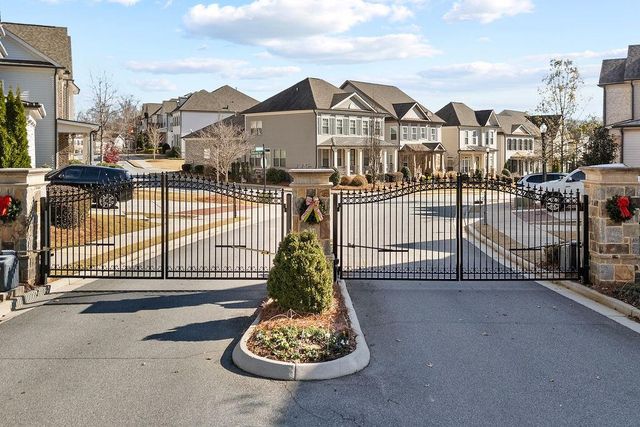 560 Hannaford Walk, Duluth, GA 30097