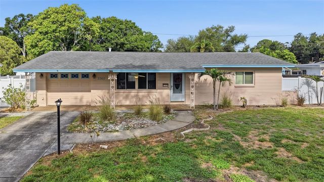 3360 70 STREET N, St Petersburg, FL 33710