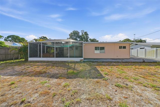 3360 70 STREET N, St Petersburg, FL 33710