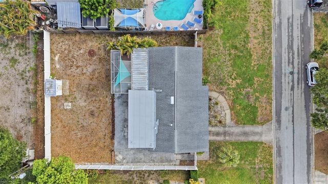 3360 70 STREET N, St Petersburg, FL 33710